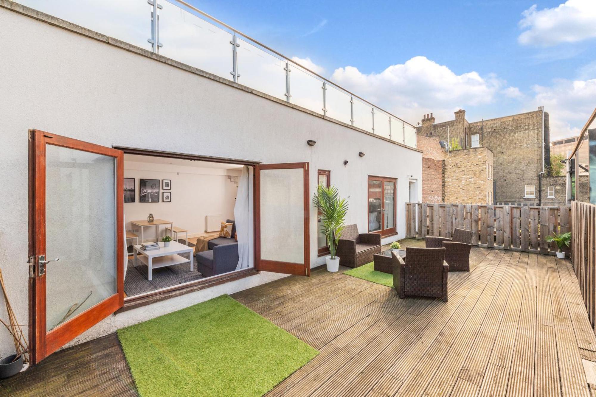 London Waterloo Apartment With Large Private Terrace - View Of The London Eye - 1 Bedroom 1 Bath Exterior foto