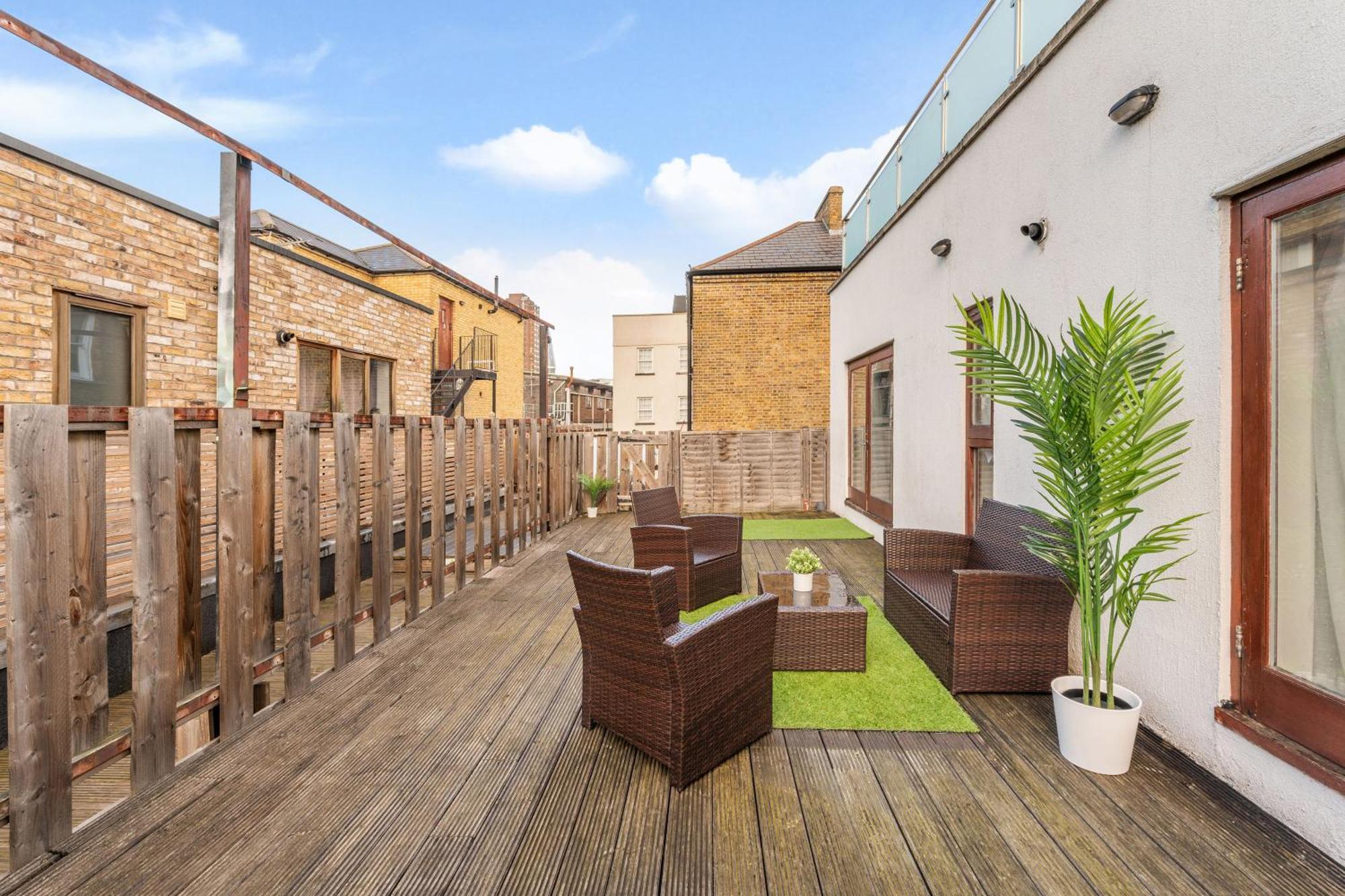 London Waterloo Apartment With Large Private Terrace - View Of The London Eye - 1 Bedroom 1 Bath Exterior foto